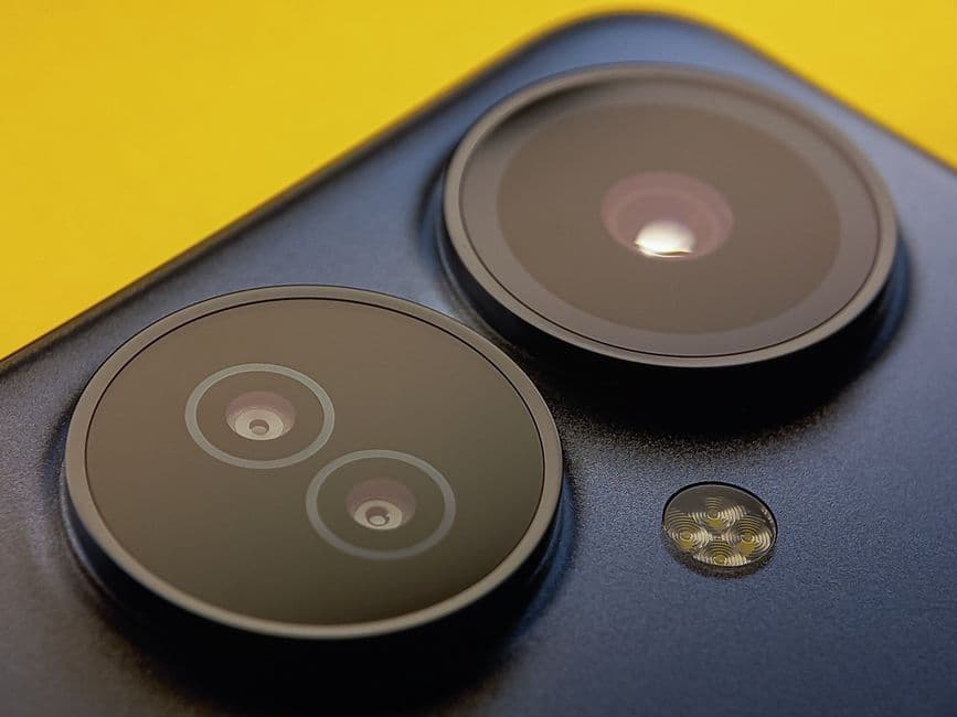 Two camera sensors of different sizes shown side by side