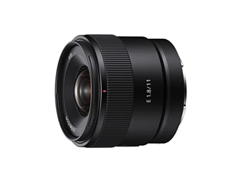 The Best Lenses for Vlogging